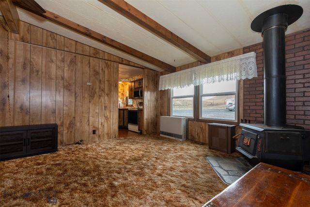 1043 Mt Highway 55, Whitehall, MT 59759