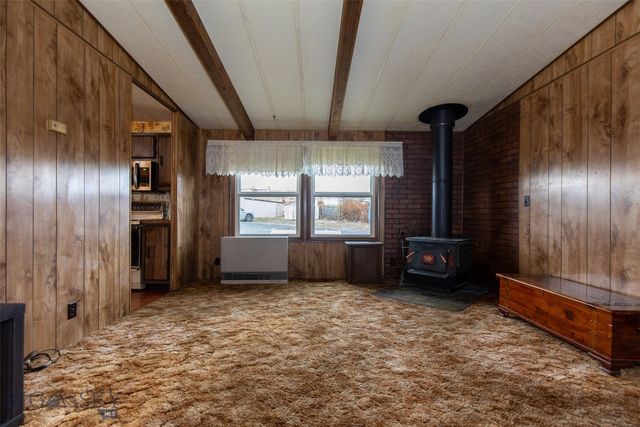 1043 Mt Highway 55, Whitehall, MT 59759