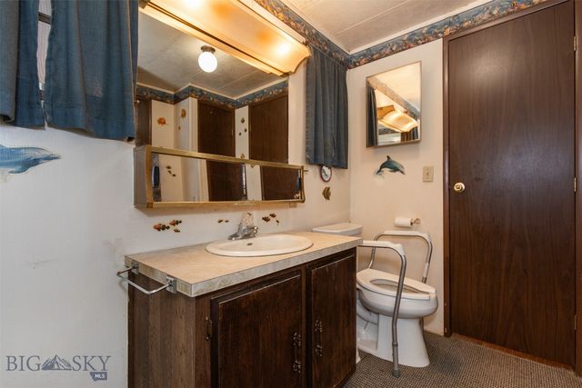 1043 Mt Highway 55, Whitehall, MT 59759