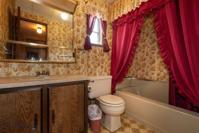 1043 Mt Highway 55, Whitehall, MT 59759