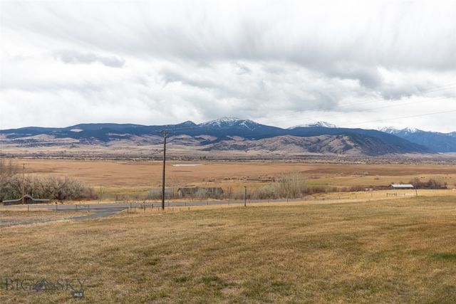 1043 Mt Highway 55, Whitehall, MT 59759