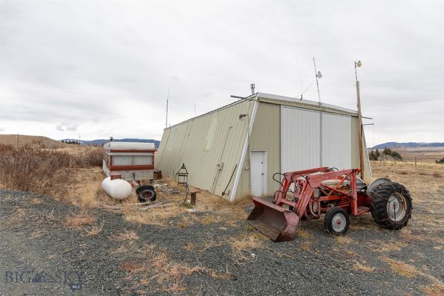 1043 Mt Highway 55, Whitehall, MT 59759