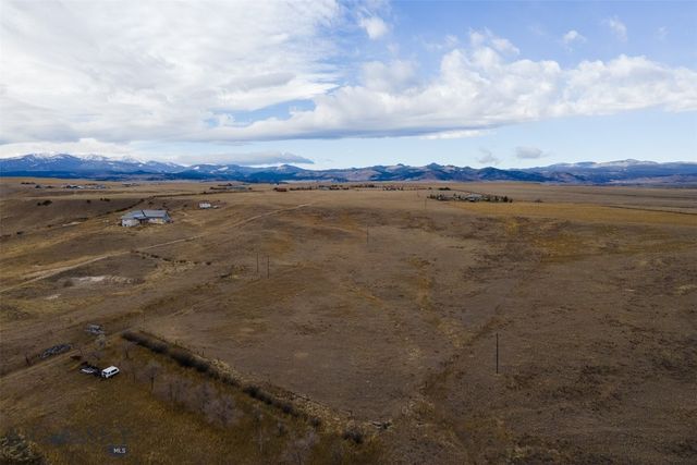 1043 Mt Highway 55, Whitehall, MT 59759