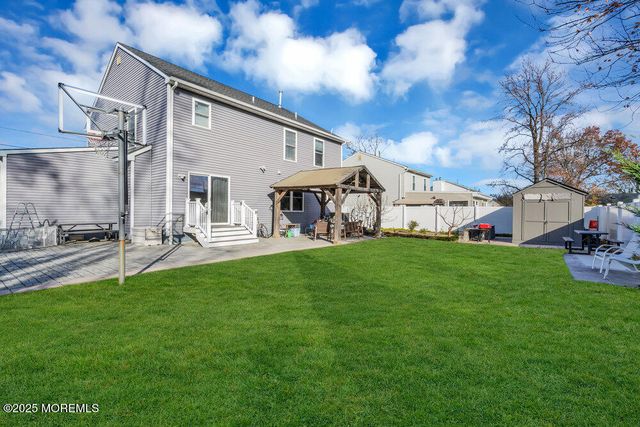 628 Morningside Avenue, Union Beach, NJ 07735