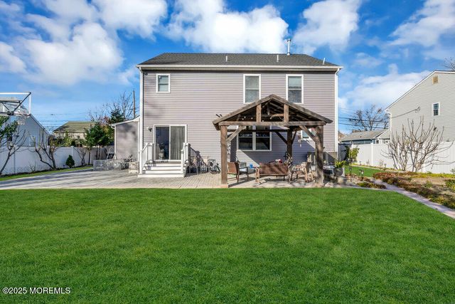 628 Morningside Avenue, Union Beach, NJ 07735