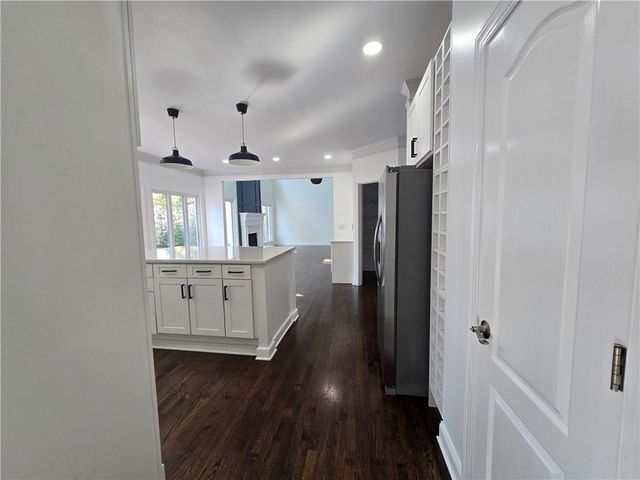 398 Dunleven Manor Walk, Lawrenceville, GA 30043