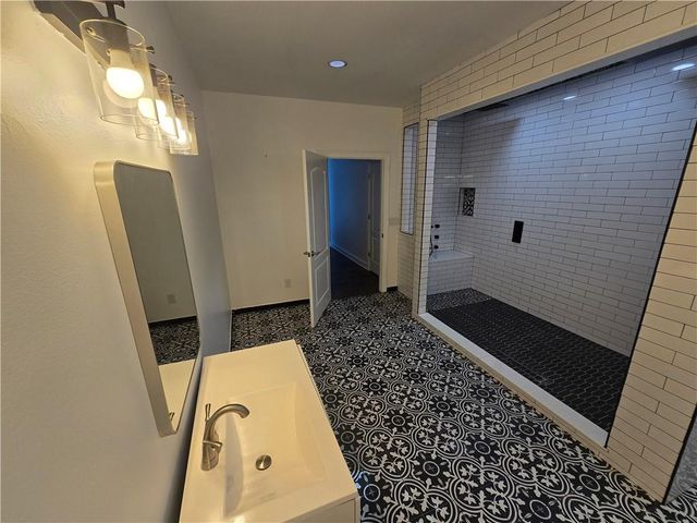 398 Dunleven Manor Walk, Lawrenceville, GA 30043