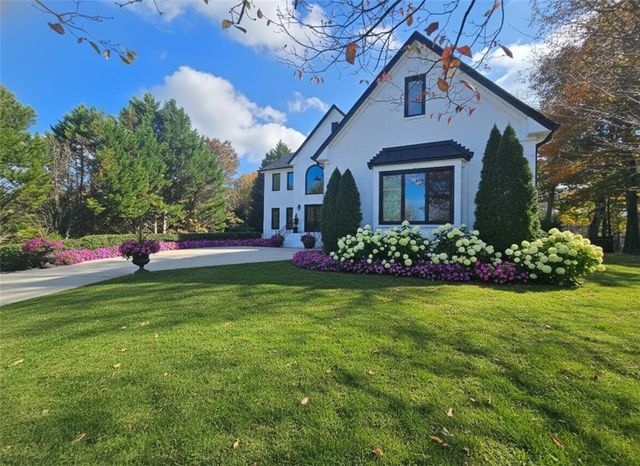 398 Dunleven Manor Walk, Lawrenceville, GA 30043