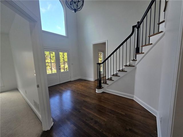 398 Dunleven Manor Walk, Lawrenceville, GA 30043