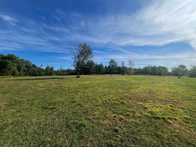 326 Blue Star Highway, South Haven, MI 49090