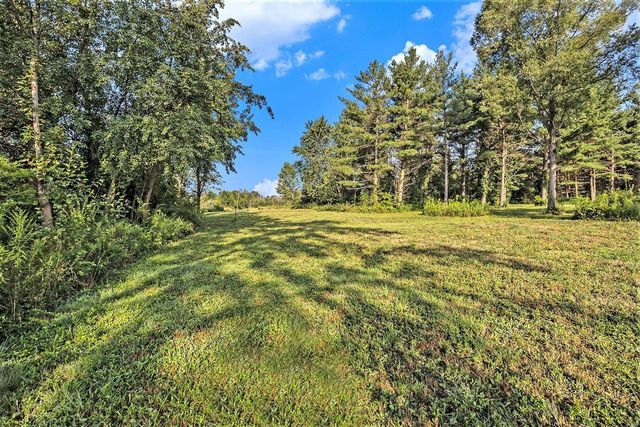 326 Blue Star Highway, South Haven, MI 49090