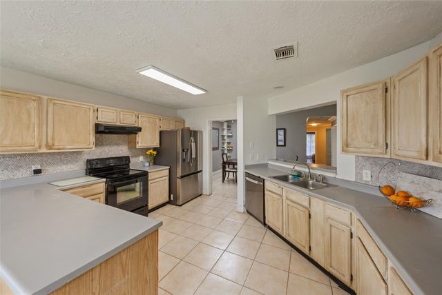 13527 Blue Marlin Lane, Houston, TX 77083