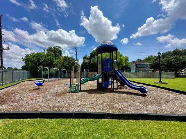 13527 Blue Marlin Lane, Houston, TX 77083