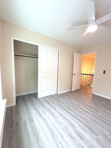 2802 Sunshine Circle, Sugar Land, TX 77479