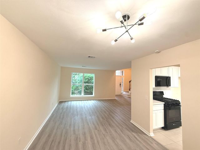 2802 Sunshine Circle, Sugar Land, TX 77479
