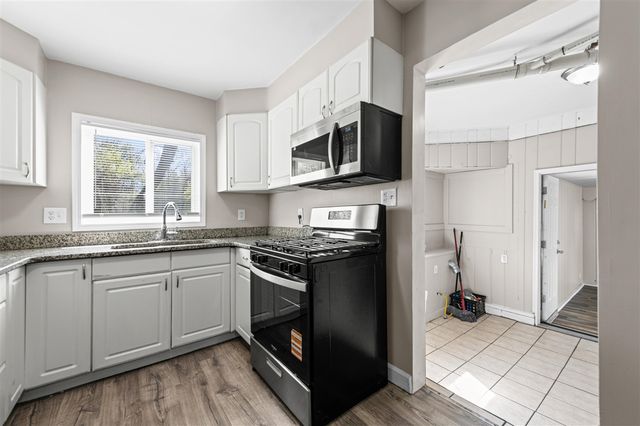 21248 Randall Street, Farmington, MI 48336