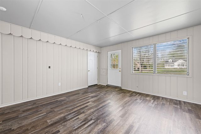 21248 Randall Street, Farmington, MI 48336