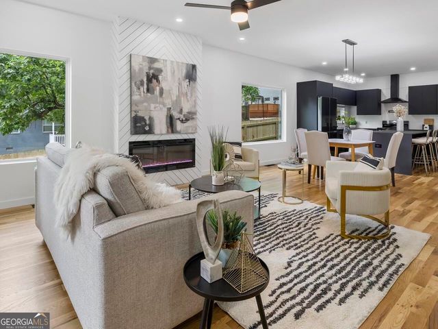 1065 Hubbard Street SW, Atlanta, GA 30310