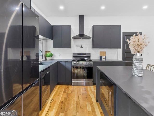 1065 Hubbard Street SW, Atlanta, GA 30310