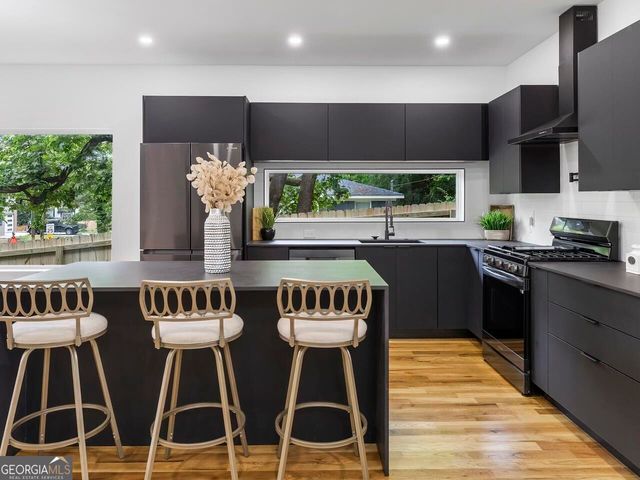 1065 Hubbard Street SW, Atlanta, GA 30310