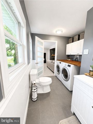 273 W CROSSWICKS RD, Bordentown, NJ 08505