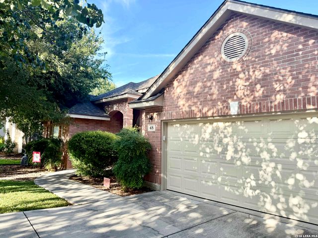 48 Silverhorn Dr, San Antonio, TX 78216