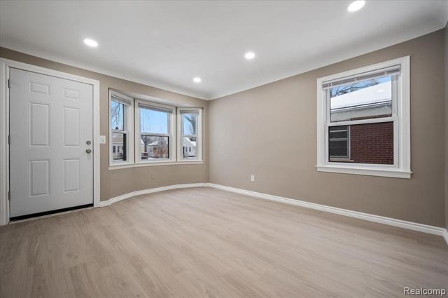 7610 Vaughan, Detroit, MI 48228