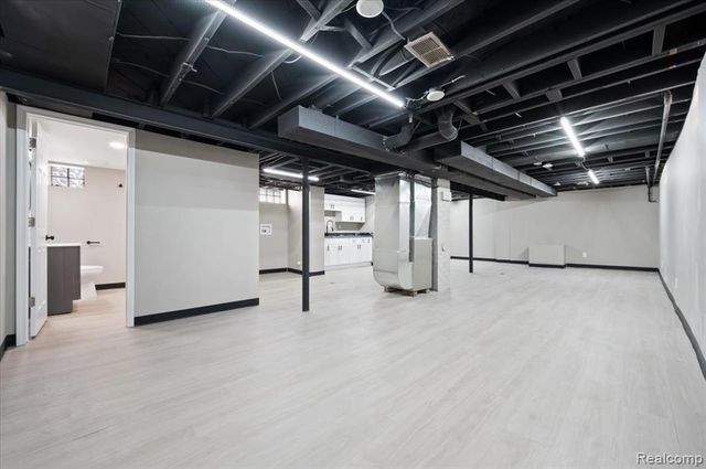 7610 Vaughan, Detroit, MI 48228