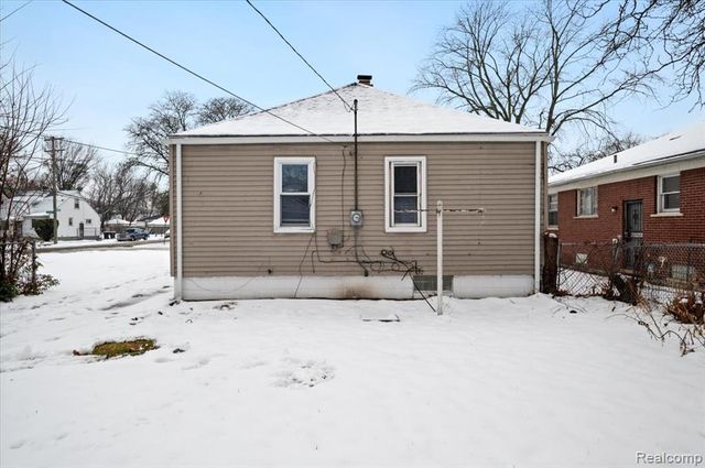 7610 Vaughan, Detroit, MI 48228