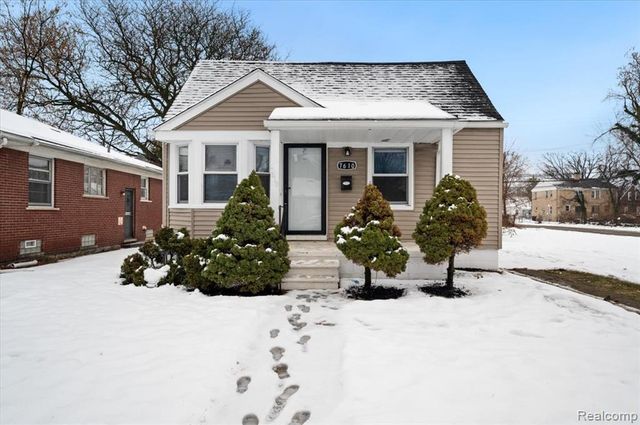 7610 Vaughan, Detroit, MI 48228