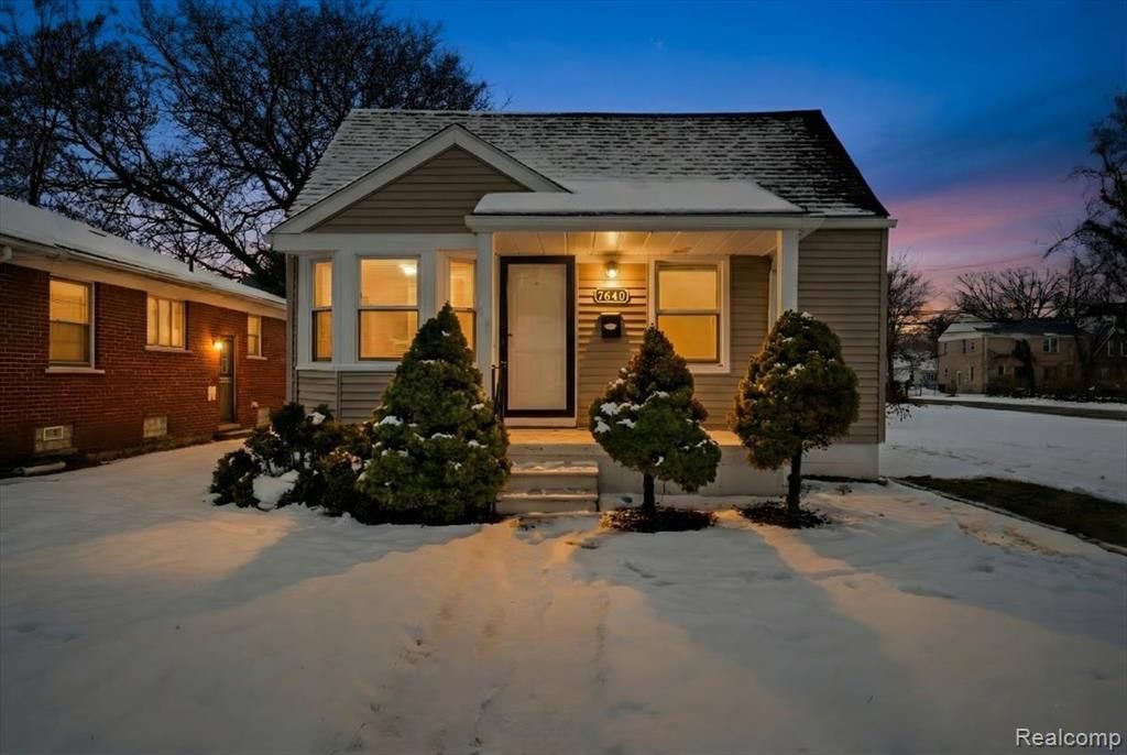 7610 Vaughan, Detroit, MI 48228