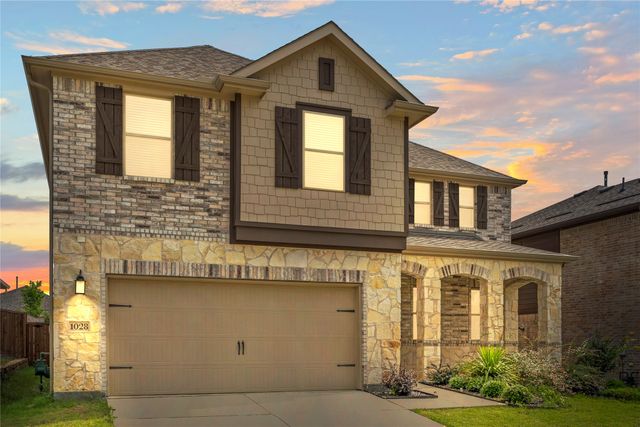 1028 West Drive, Aubrey, TX 76227