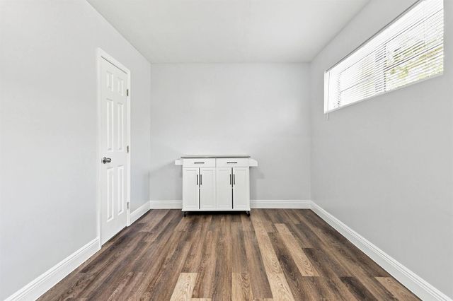 1964 NE 172nd Street Efficiency, North Miami Beach, FL 33162