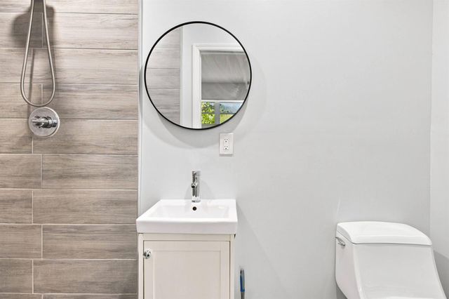 1964 NE 172nd Street Efficiency, North Miami Beach, FL 33162