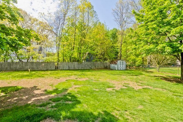 40 Susan Ave, South Hadley, MA 01075
