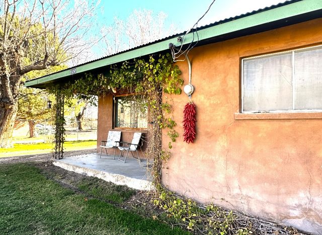 1130 NM 76, Espanola, NM 87532