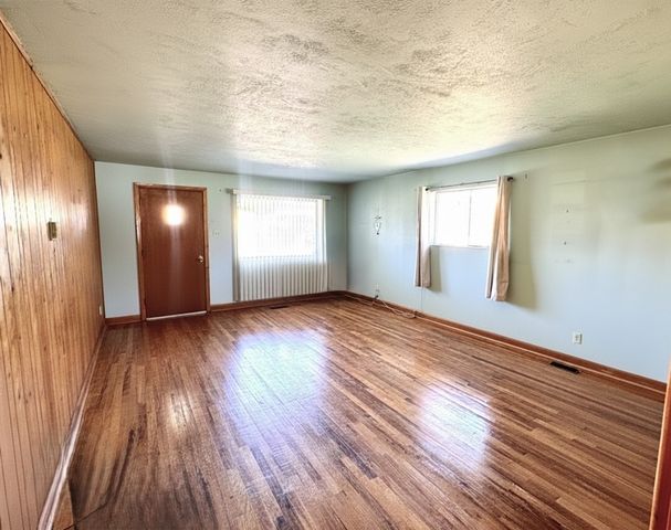 1130 NM 76, Espanola, NM 87532