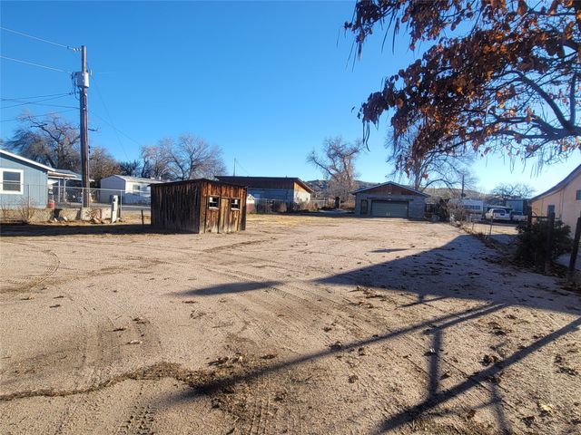 1130 NM 76, Espanola, NM 87532