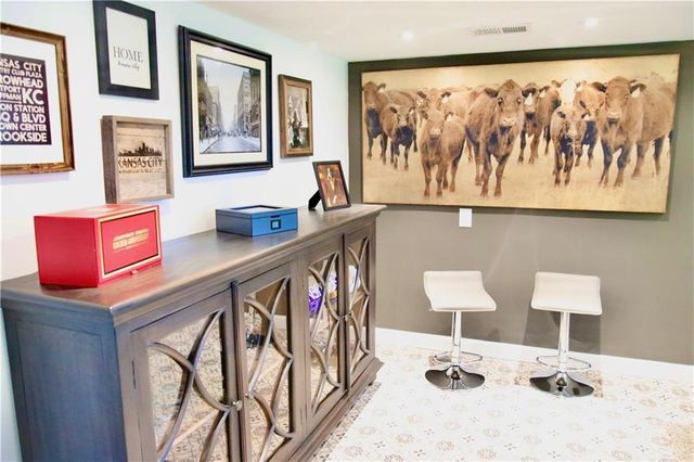 10908 W 120th Street, Overland Park, KS 66213