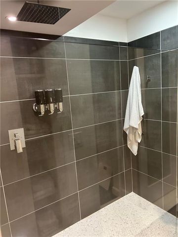 10908 W 120th Street, Overland Park, KS 66213