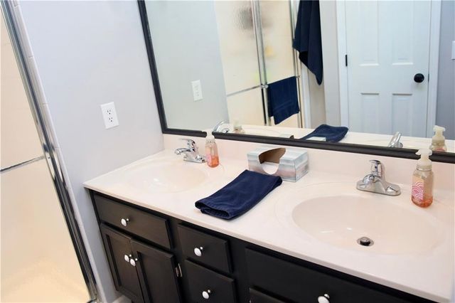 10908 W 120th Street, Overland Park, KS 66213