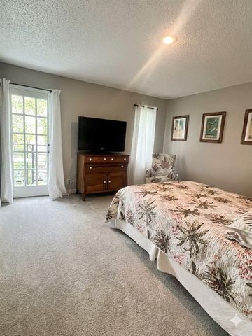 10908 W 120th Street, Overland Park, KS 66213