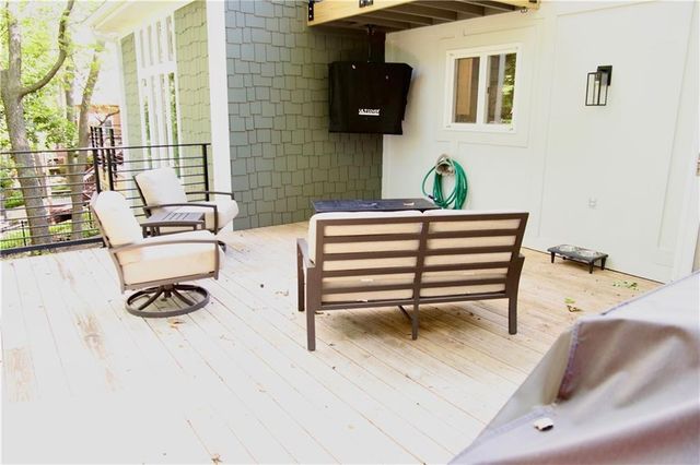 10908 W 120th Street, Overland Park, KS 66213