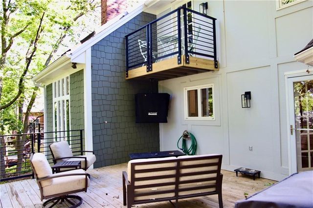 10908 W 120th Street, Overland Park, KS 66213