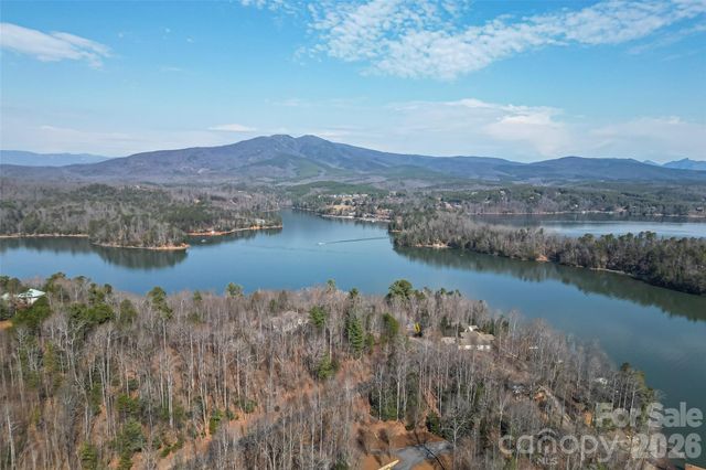 1061 Harborside Drive 208, Nebo, NC 28761