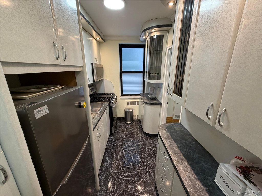 99-63 66th Avenue B12, Rego Park, NY 11374