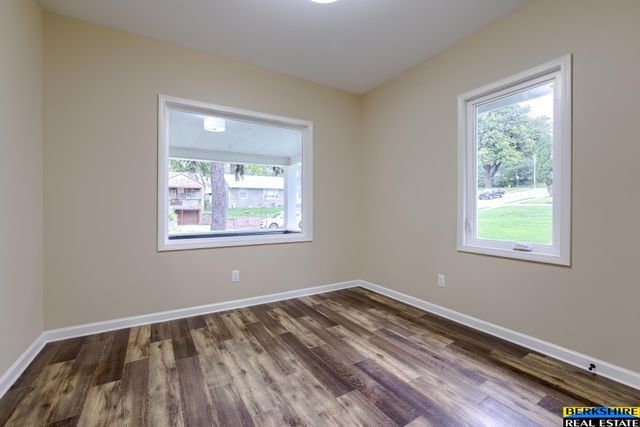 1517 Z Street, Omaha, NE 68107