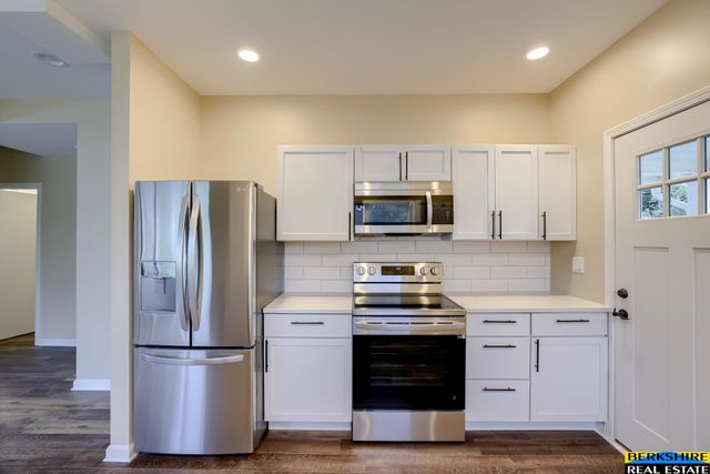 1517 Z Street, Omaha, NE 68107