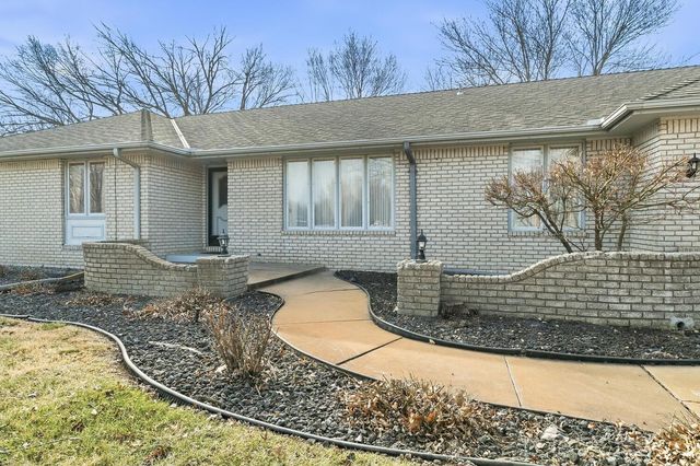 15005 E Timber Lake Rd, Wichita, KS 67230