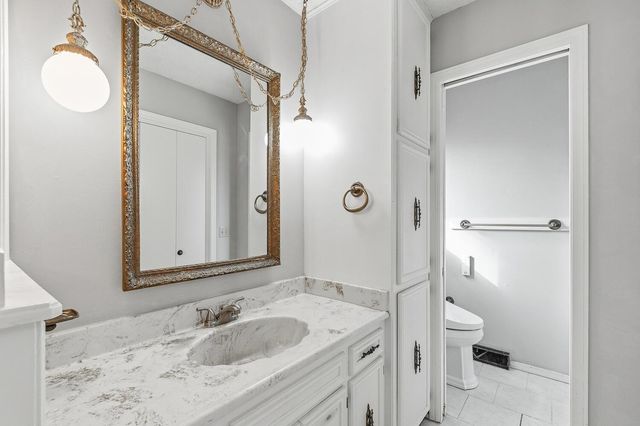 15005 E Timber Lake Rd, Wichita, KS 67230